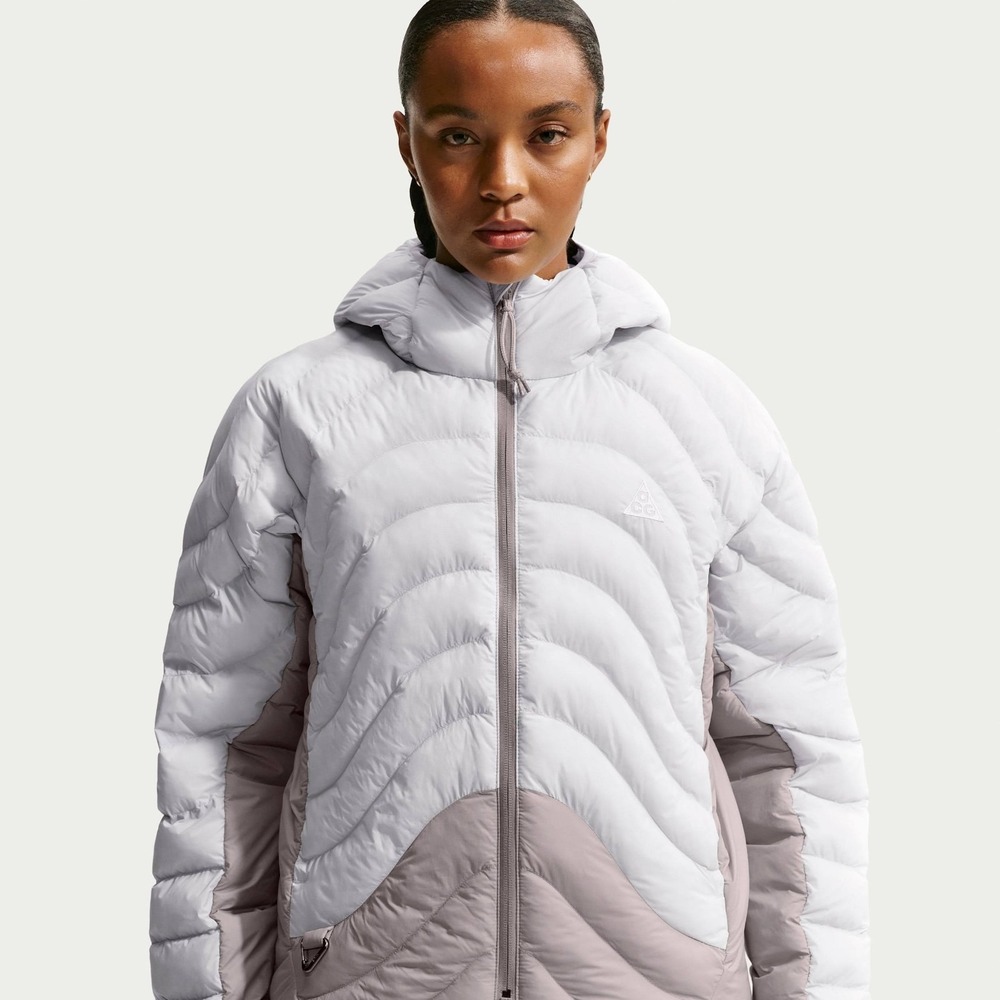 Womens Size M Nike ACG Lava Flow Therma-FIT ADV Jacket White Gray Fog HM9963-025